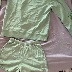 SET- LES GIRLS LES BOYS Sweater & Shorts
